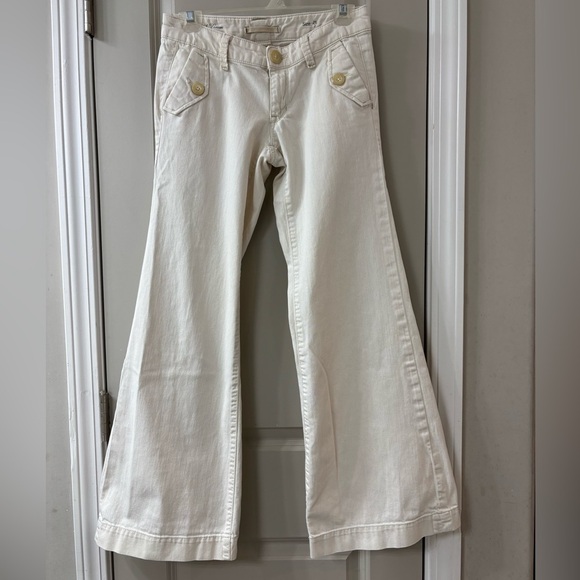 Women's Cream Wide-Leg Jeans - Picture 1 of 9